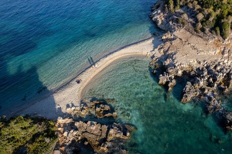 Air Albania HY İle Ksamil Adriyatik İncisi Turu 4 Gece 5 Gün - Vizesiz